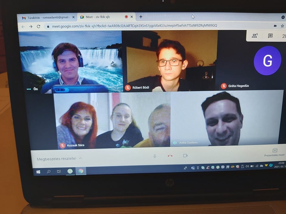 124. Szebeni István a TV2 Tények műsorvezetője
- 