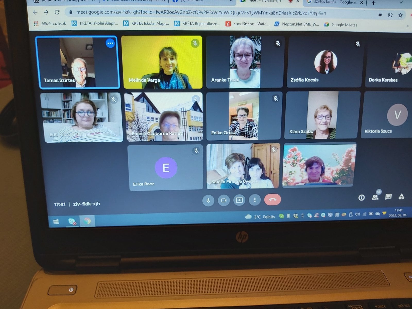 193. Szirtes Tamás Kossuth-díjas és Jászai Mari-díjas színházi rendező, színigazgató, egyetemi tanár. A Madách Színház igazgatója 